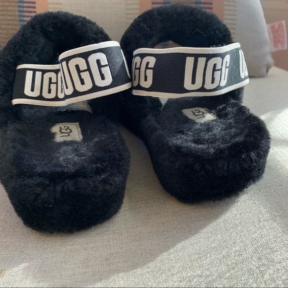 UGG  shoes - Picture 10 of 15